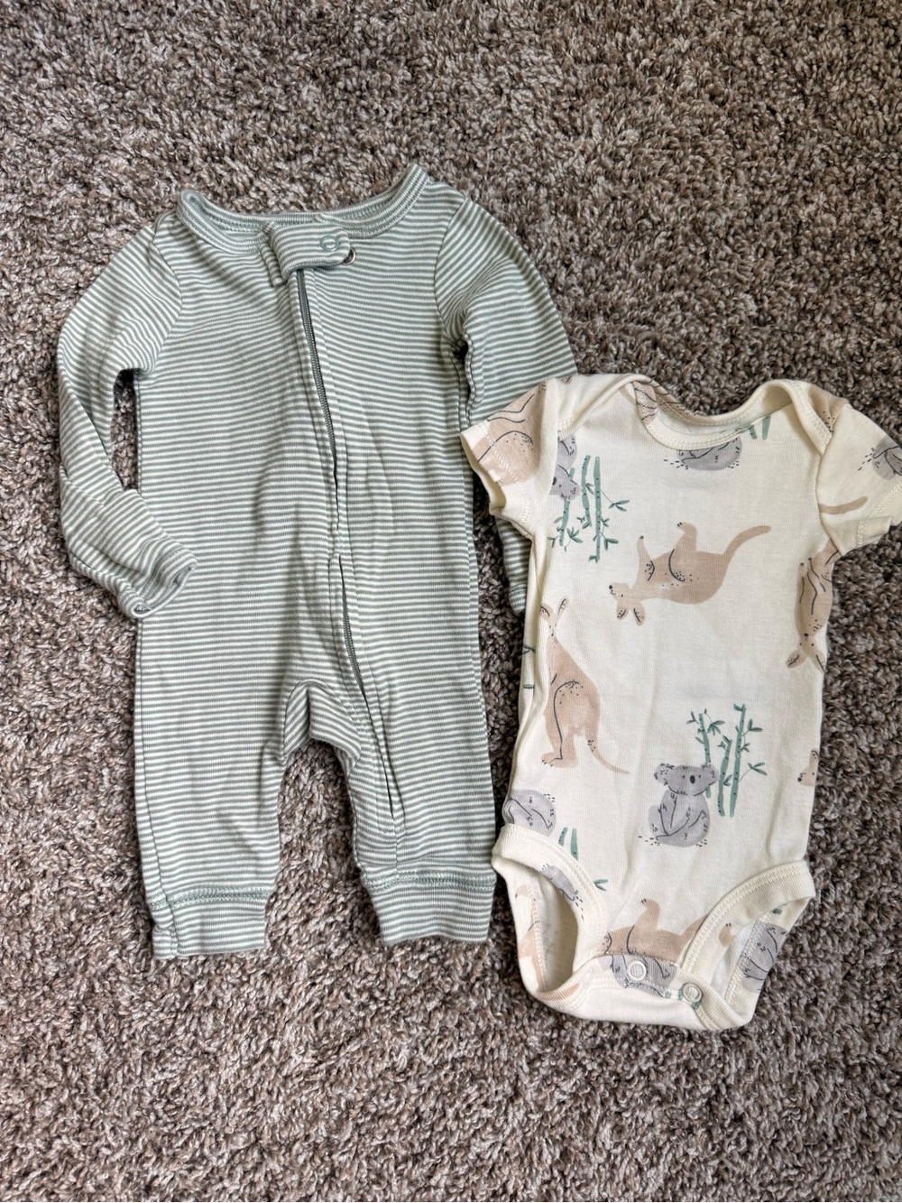 Carter’s Newborn Set